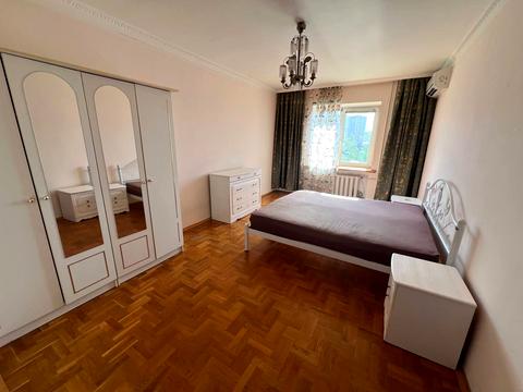 квартира по адресу Ревуцкого ул., 5