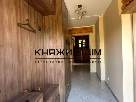 будинок за адресою Святищенська вул.