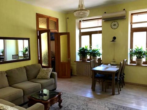 квартира за адресою Михайлівська вул., 21