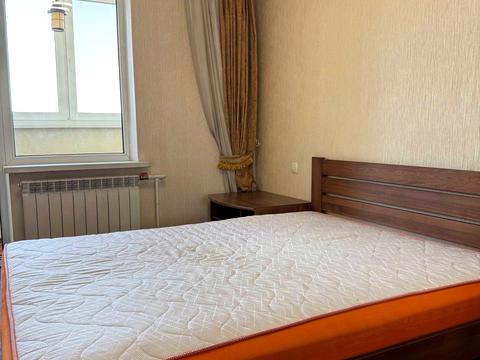 квартира за адресою Академіка Глушкова просп., 15