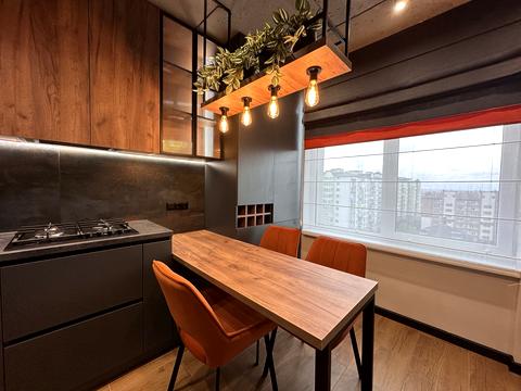 квартира за адресою Степана Бандери вул., 79