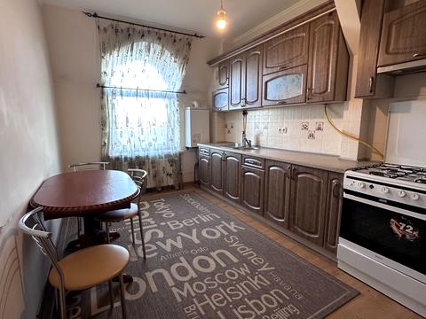 квартира за адресою Мазепи, 35