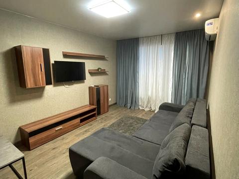 квартира по адресу Червоной Калины просп. (Владимира Маяковского), 17-Г