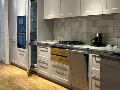квартира за адресою Михайла Грушевського вул., 7