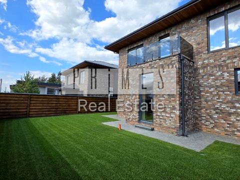 будинок за адресою Анни Ярославни вул.