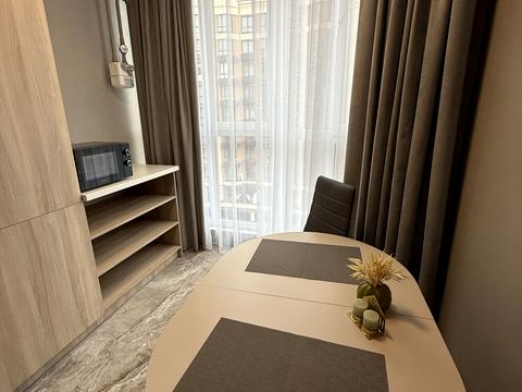 квартира по адресу Радісна, 6