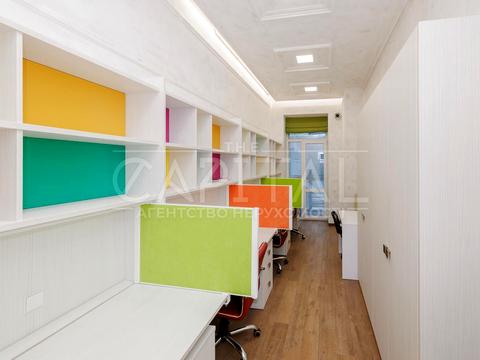 комерційна за адресою Євгена Чикаленка вул. (Пушкінська), 33