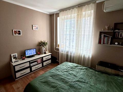 квартира за адресою житловий масив Тополя-3 вул., 8
