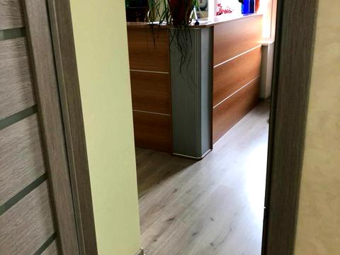 комерційна за адресою Антоновича вул. (Горького), 103