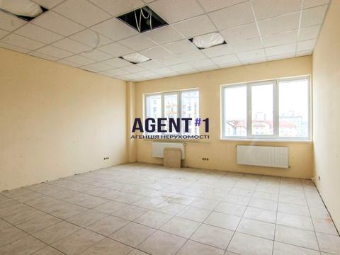 коммерческая по адресу вул. Білоцерковська, 1