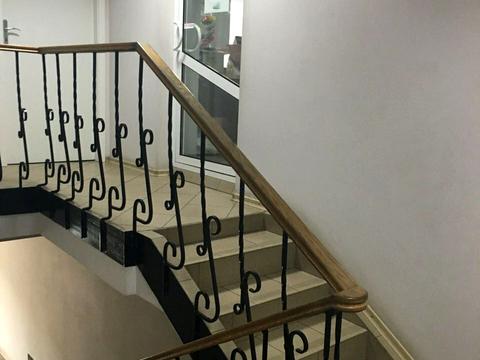 комерційна за адресою Коротка вул., 41