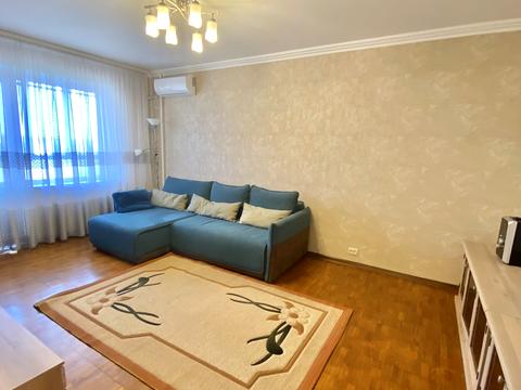 квартира за адресою Автозаводська вул., 77