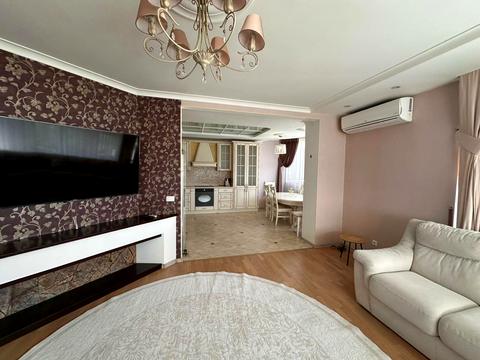 квартира за адресою Добровольців вул. (Маршала Говорова), 10