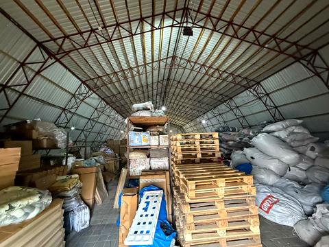 комерційна за адресою Універсальна вул., 6