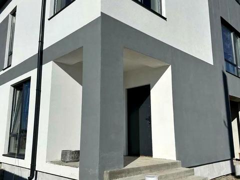 будинок за адресою Марка Кропивницького вул.