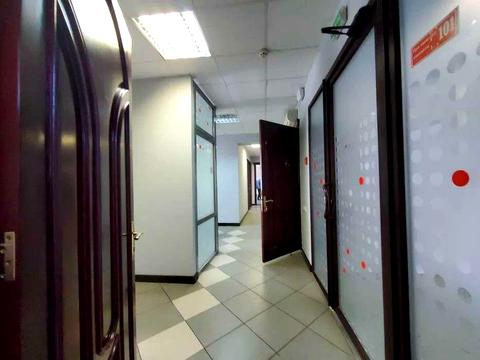 комерційна за адресою Ігорівська вул., 12б