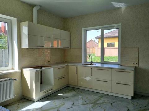 дом по адресу центральна