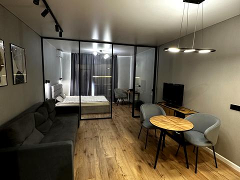 квартира за адресою Михайла Максимовича вул. (Онуфрія Трутенка), 24