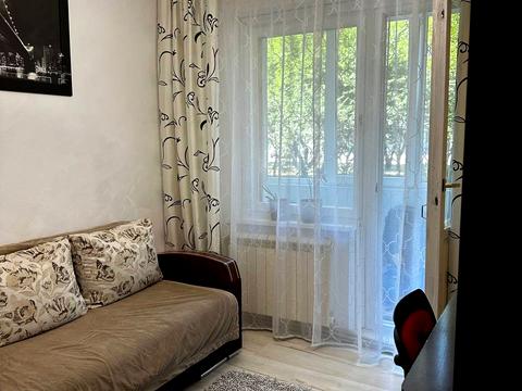 квартира за адресою Івана Павла II вул. (Будівельників), 8