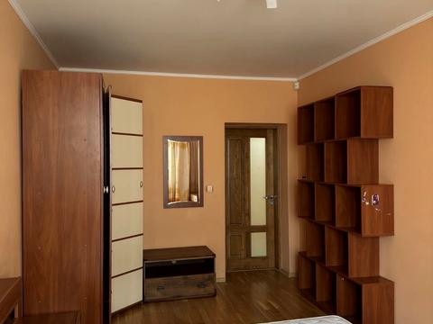 квартира за адресою Закарпатська вул., 11