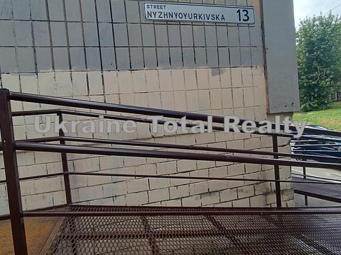 квартира по адресу Нижнеюрковская ул., 13