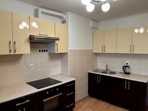 квартира за адресою Доківська вул., 10