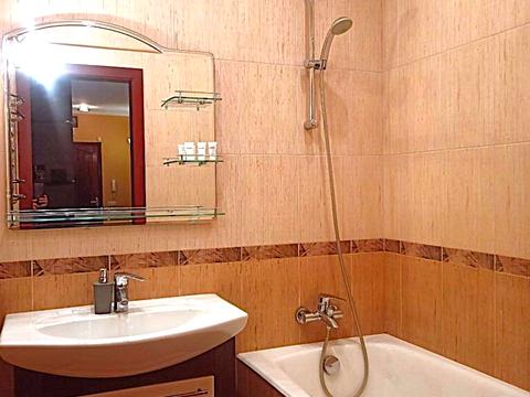 квартира за адресою Композитора Ніщинського вул., 16