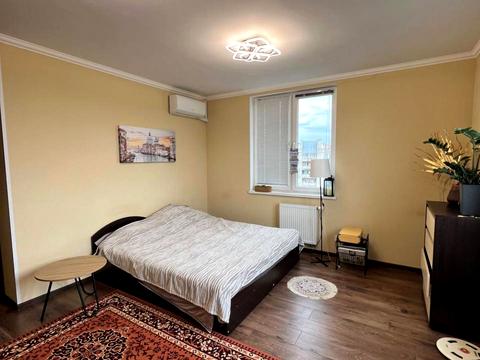 квартира за адресою Авраама Лінкольна вул. (Димитрова), 6а