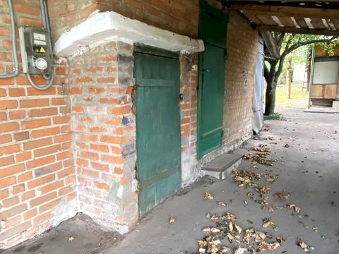будинок за адресою Андрія Нестеренка (Валентини Терешкової), 10