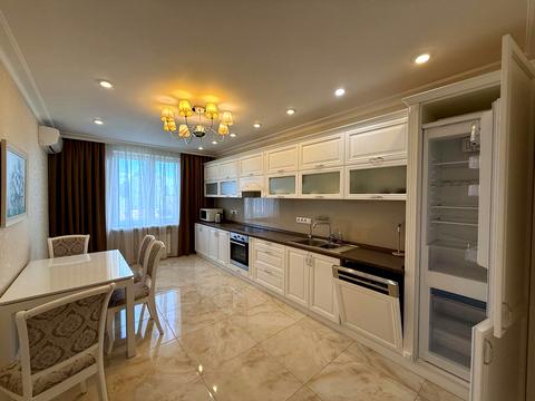 квартира за адресою Дмитрівська вул., 75