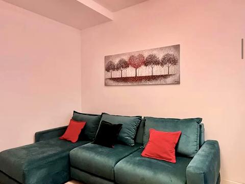 будинок за адресою Вишеньківська вул., 1