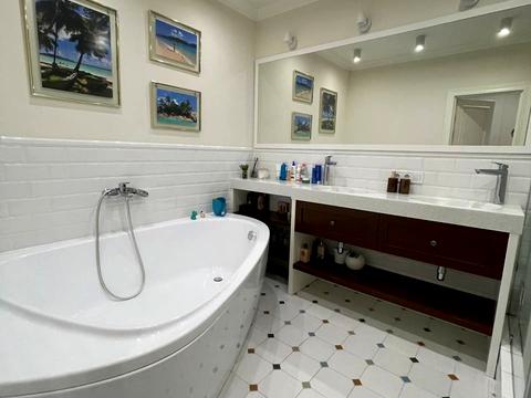 квартира по адресу Вышгородская ул., 45