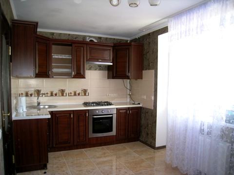 квартира по адресу вул. Райдужна, 147