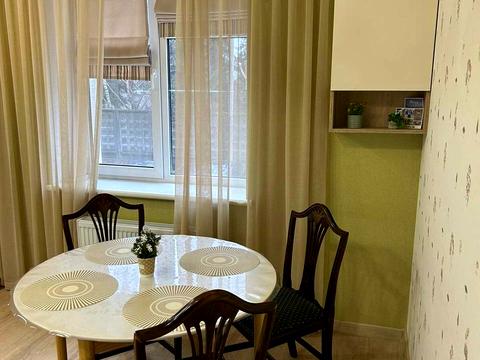 квартира за адресою Озерна вул., 3