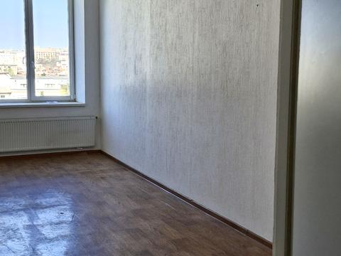 коммерческая по адресу Защитников Украины пл. (Восстания), 7/8