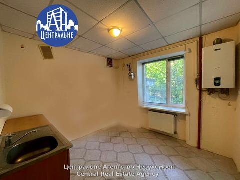 комерційна за адресою Сергія Скальда вул. (Комарова), 29