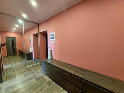 квартира за адресою Космонавтів вул., 128