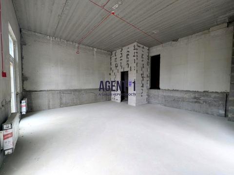 комерційна за адресою Паркова, 1А