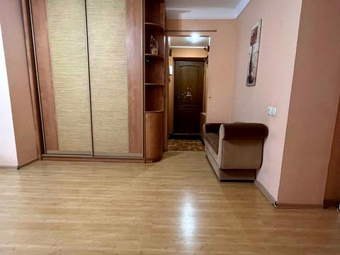 квартира за адресою Академіка Вернадського бульв., 59