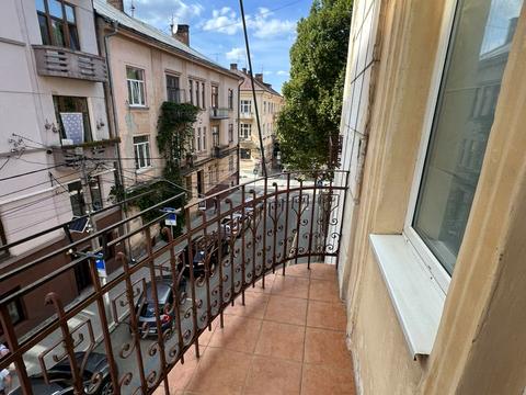 квартира по адресу Ивана Котляревского ул., 20