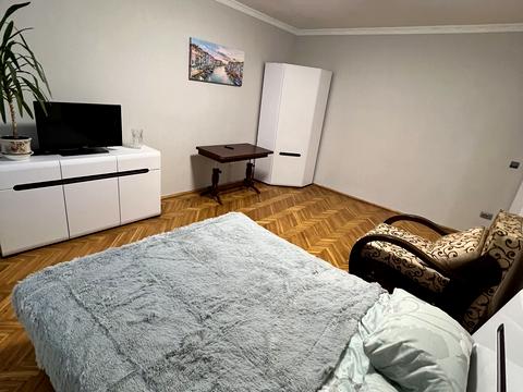 квартира за адресою Генерала Олександра Грекова вул., 8
