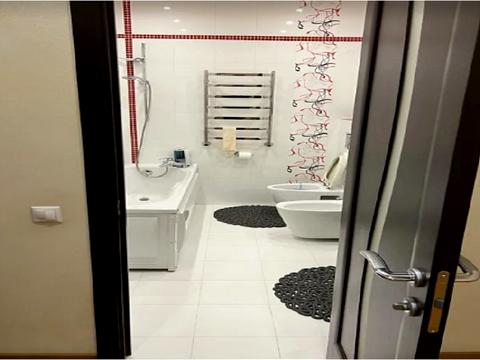 квартира за адресою Літературна вул., 1а