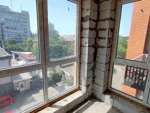 квартира за адресою Євгена Чикаленка вул. (Аржанова), 1