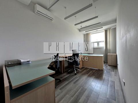 комерційна за адресою Миколи Бажана просп., 10А