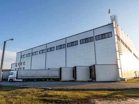 комерційна за адресою Варшавська вул. (Ворошилова), 12а