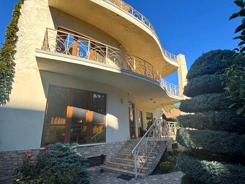 будинок за адресою Львівська вул., 5