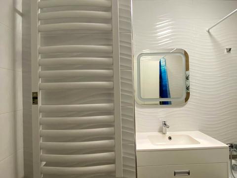 квартира за адресою Драгоманова вул., 8