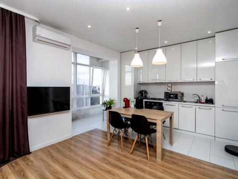 квартира за адресою Андрія Мельника вул., 10