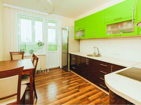 квартира за адресою Академіка Глушкова просп., 9-В