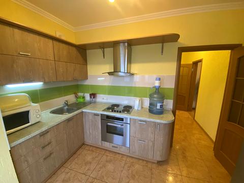 квартира за адресою Лазурна вул., 5